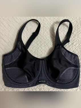 Berlei Black Women's Electrify Mesh Underwire Sports Bra